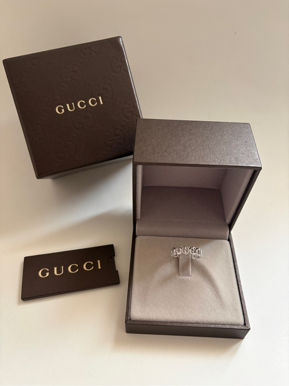 Gucci 18K White Gold Interlocking G Ring